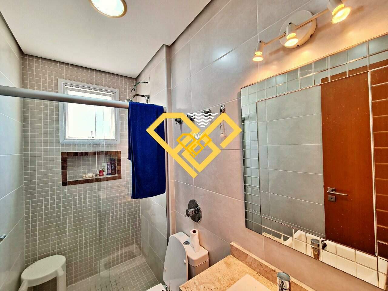 Apartamento à venda no Embaré: Wc social