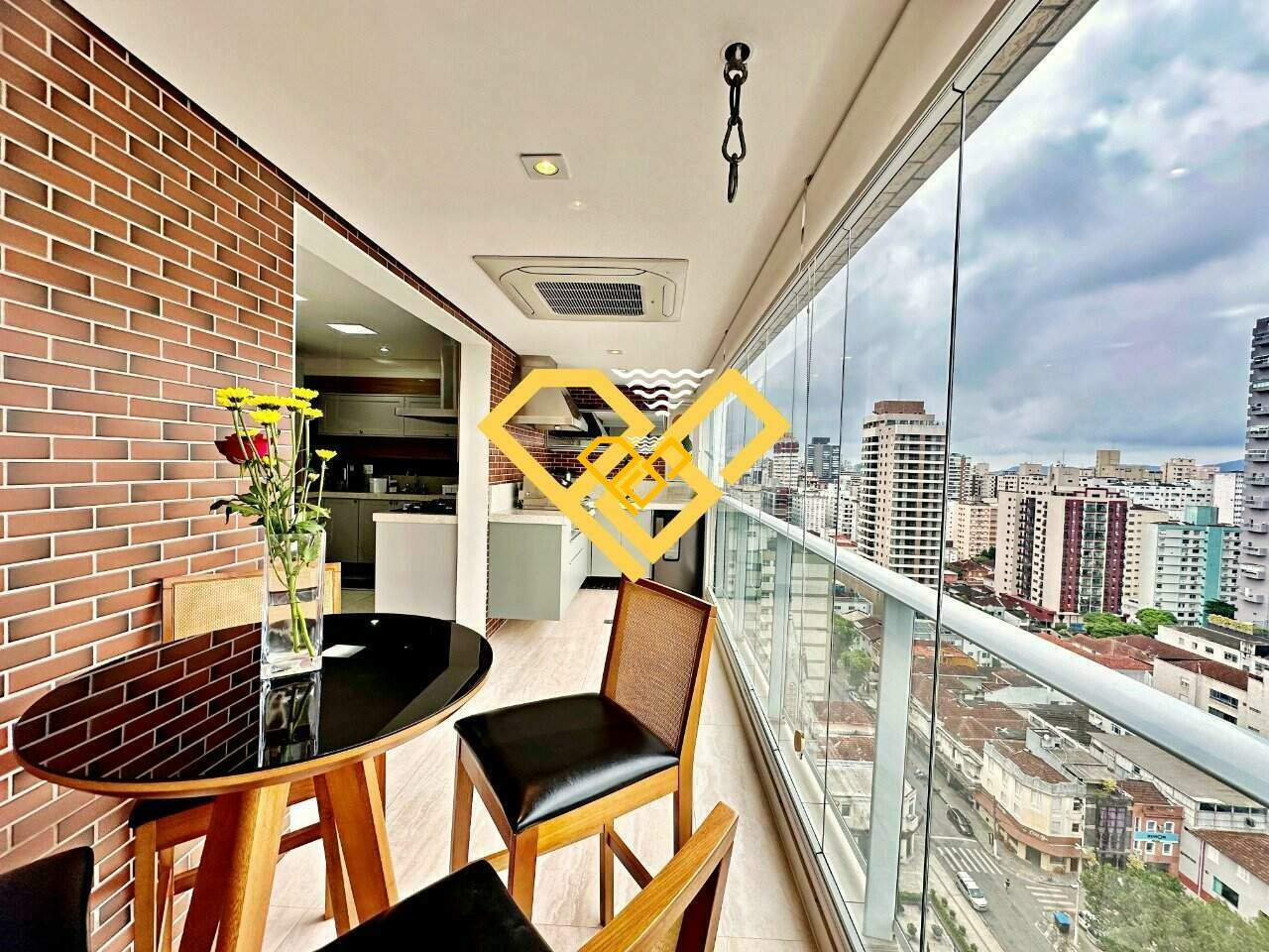Apartamento à venda no Pompéia: Varanda gourmet