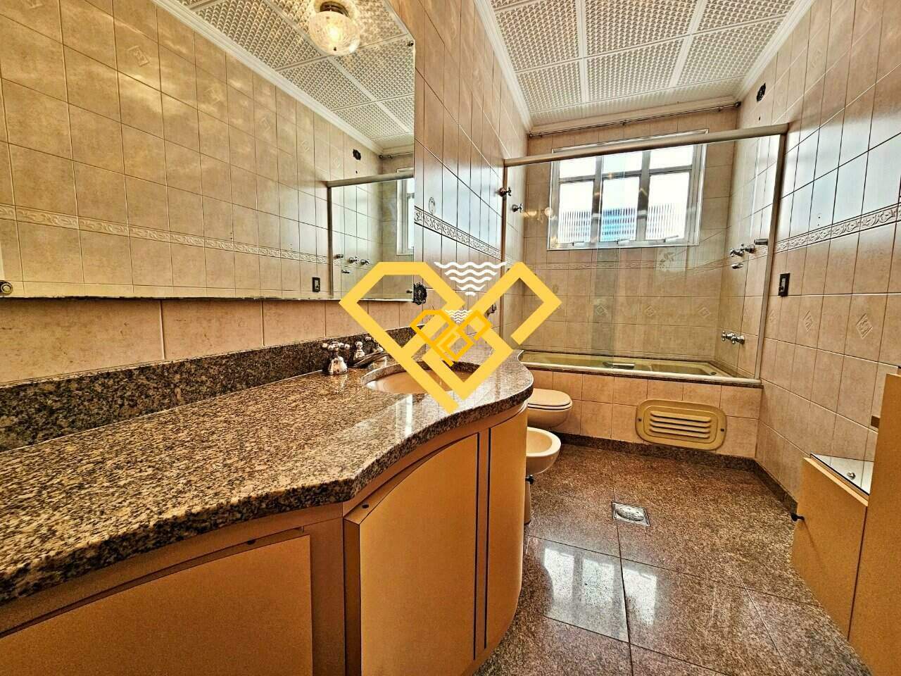 Casa à venda no Boqueirão: Wc suíte