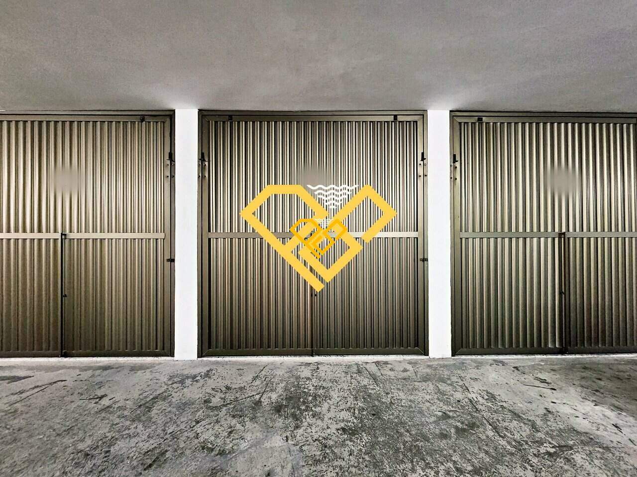 Apartamento à venda no Gonzaga: Garagem