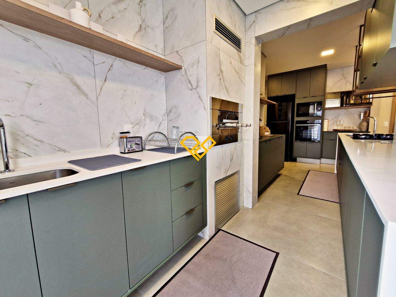 Apartamento à venda no Gonzaga: Cozinha