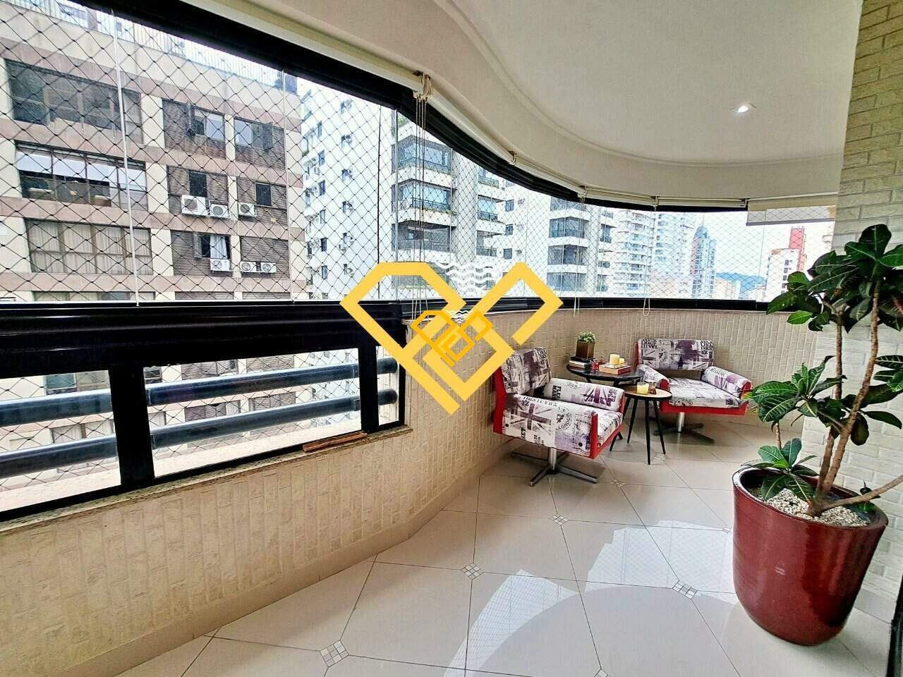 Apartamento à venda no Boqueirão: varanda