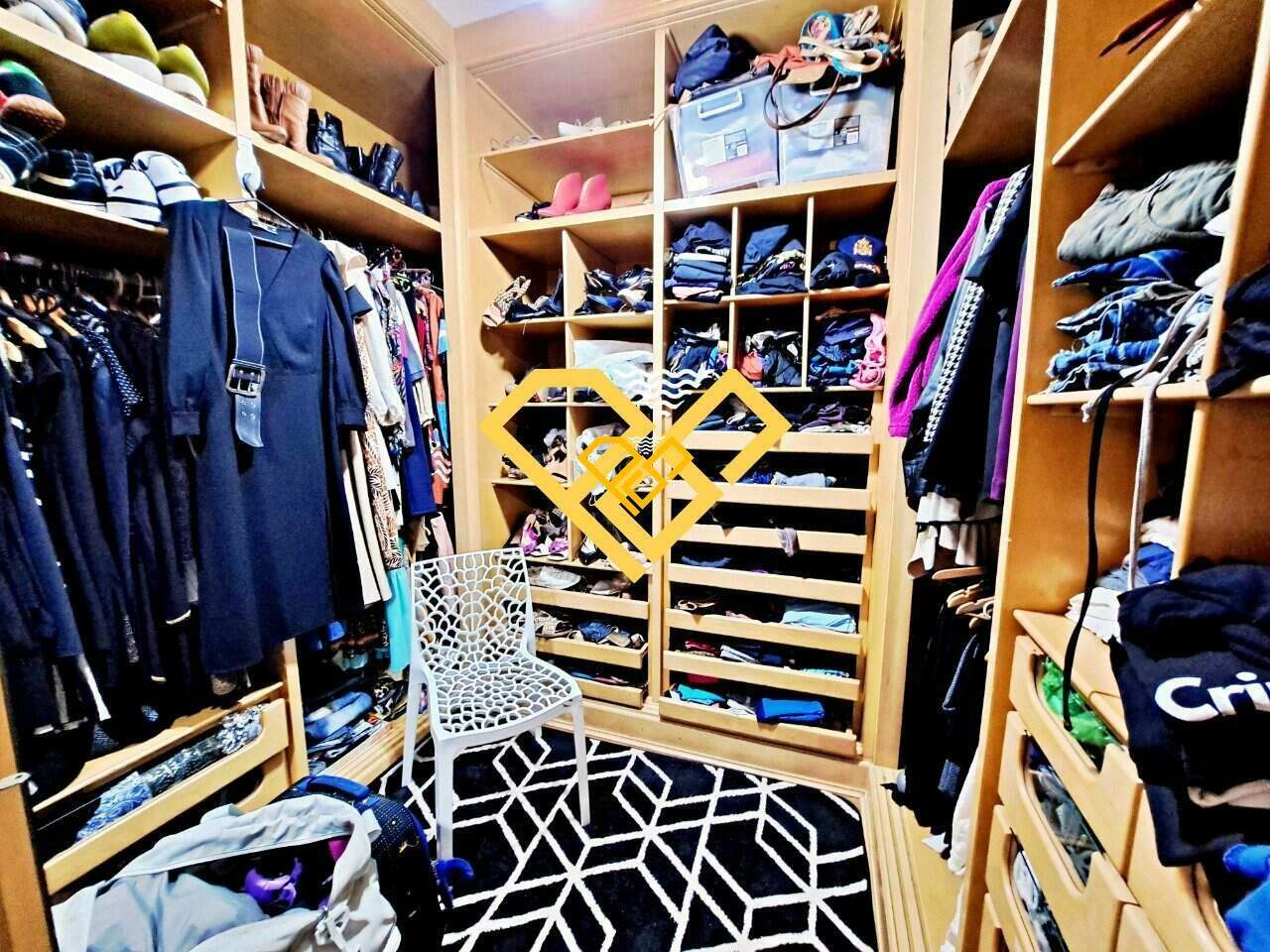 Apartamento à venda no Boqueirão: Dormitório 4 - closet
