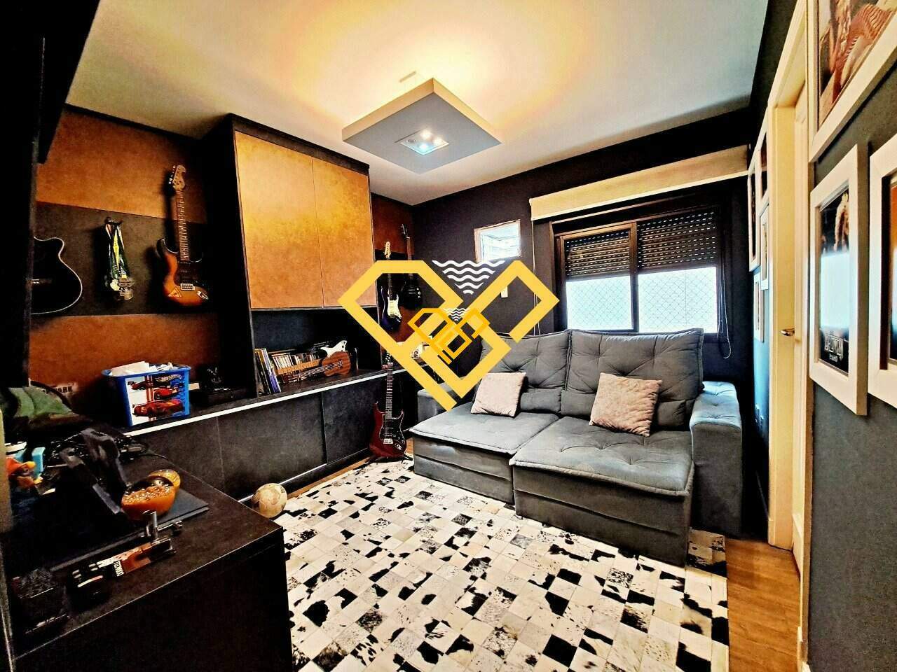 Apartamento à venda no Boqueirão: Dormitório 1 - suíte