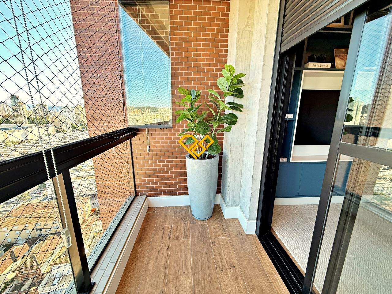 Apartamento à venda no Aparecida: Varanda