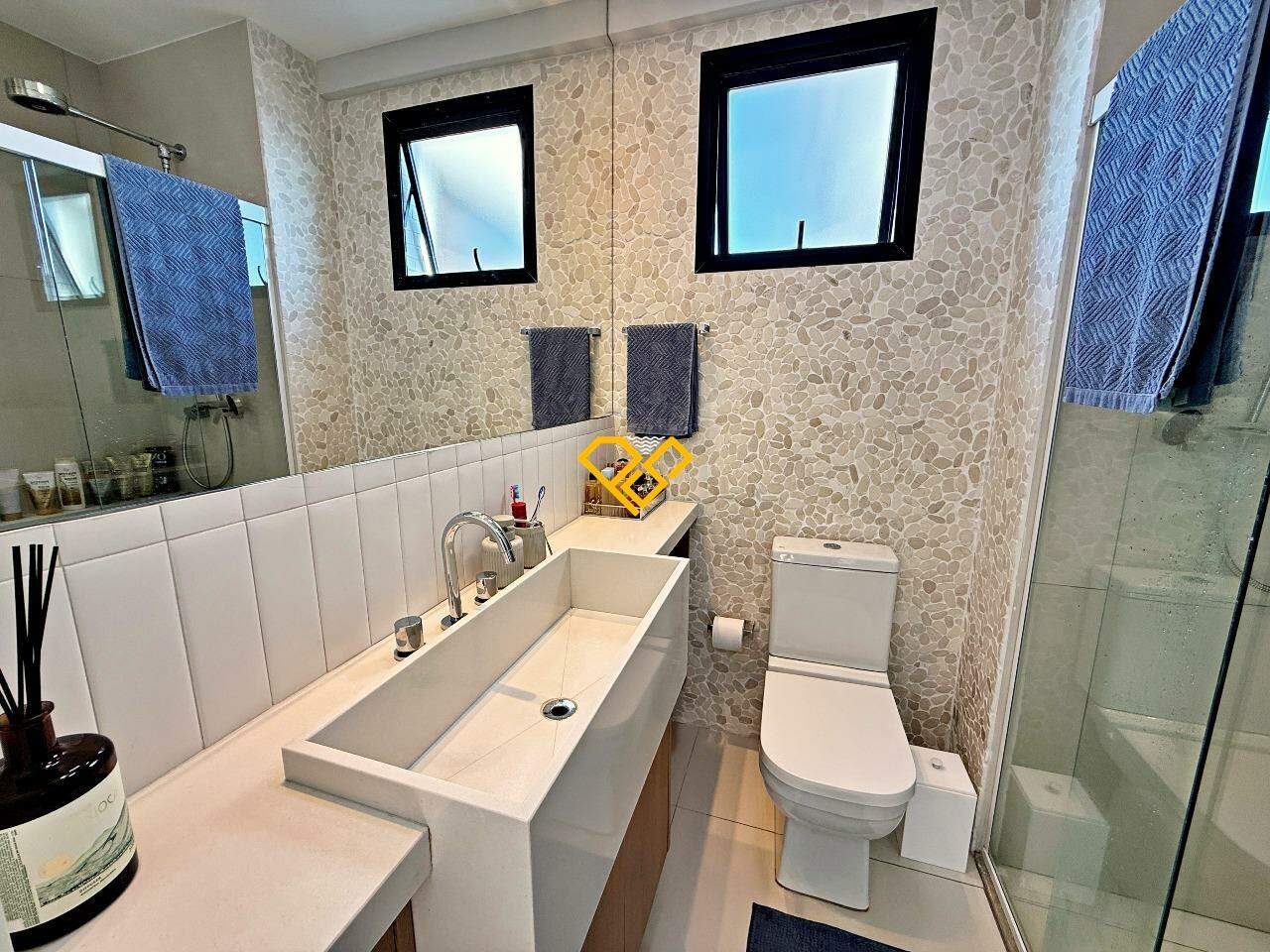 Apartamento à venda no Aparecida: Wc suite