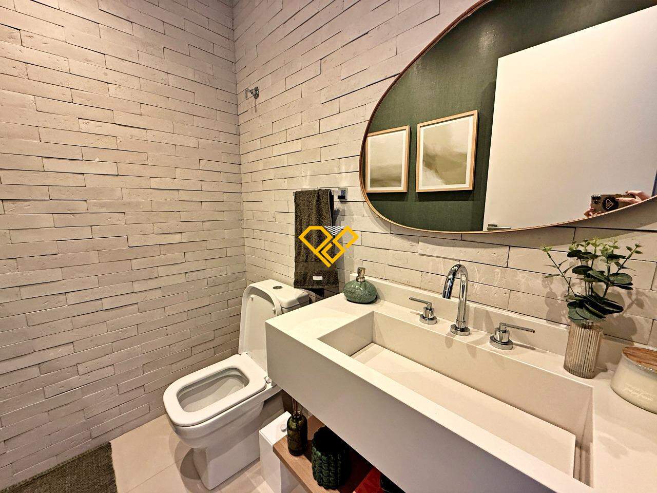 Apartamento à venda no Aparecida: Lavabo