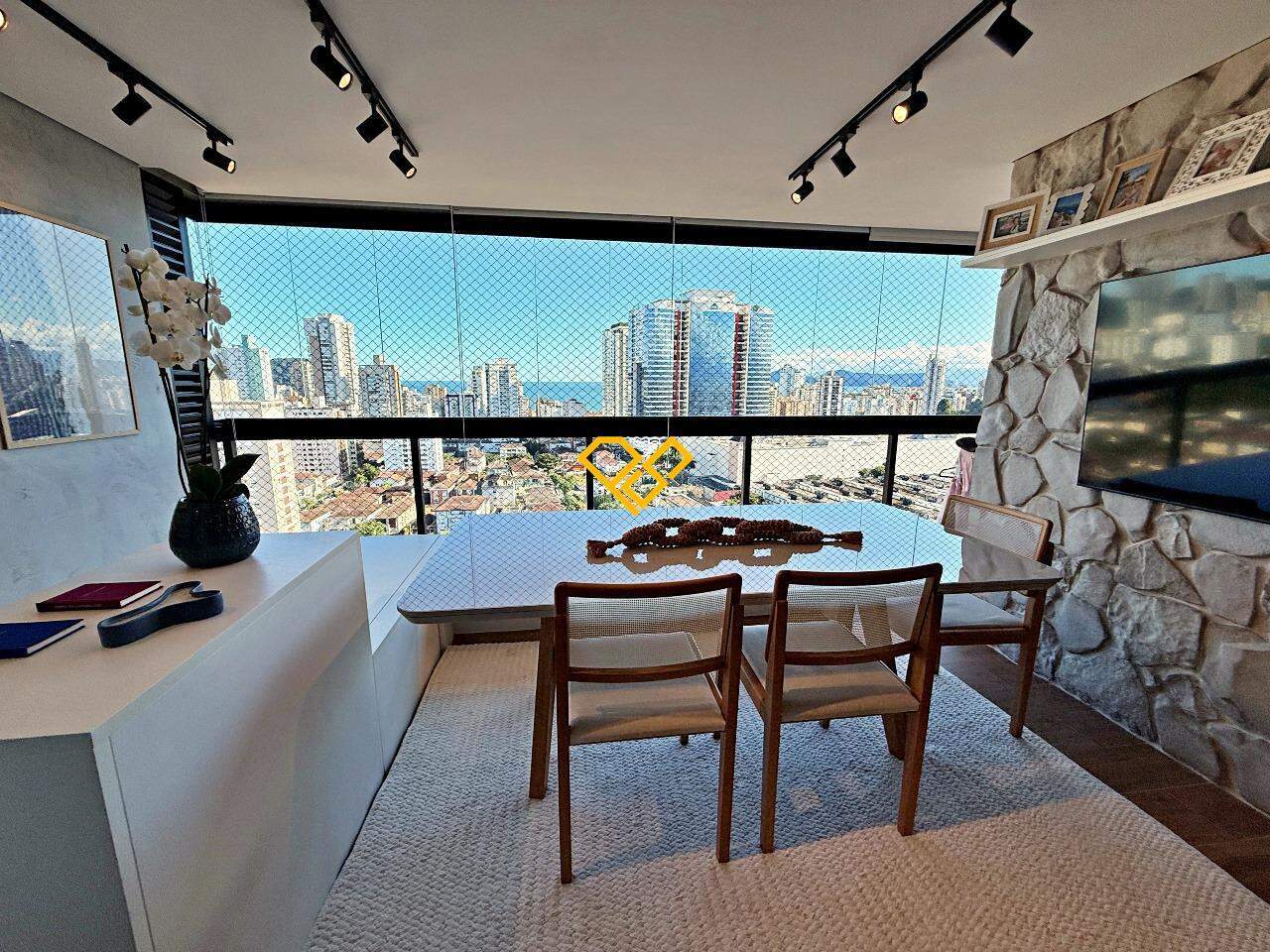 Apartamento à venda no Aparecida: Varanda
