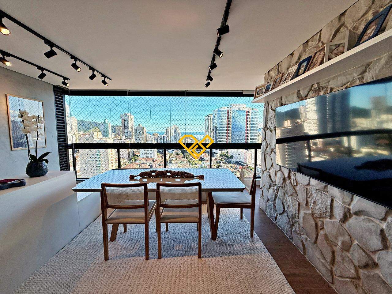 Apartamento à venda no Aparecida: Varanda