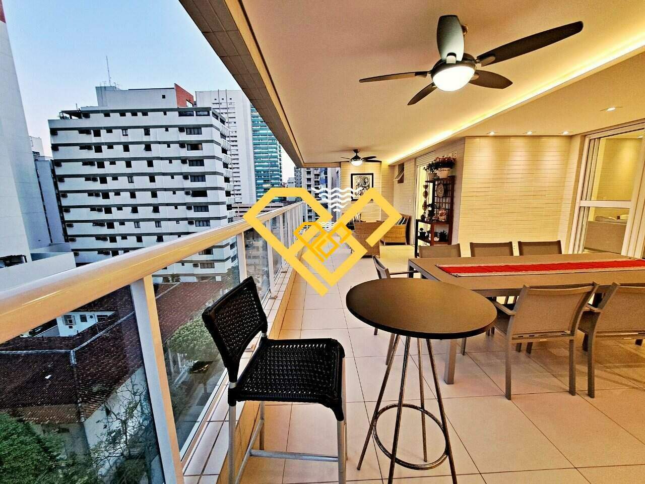 Apartamento à venda no Boqueirão: Varanda gourmet