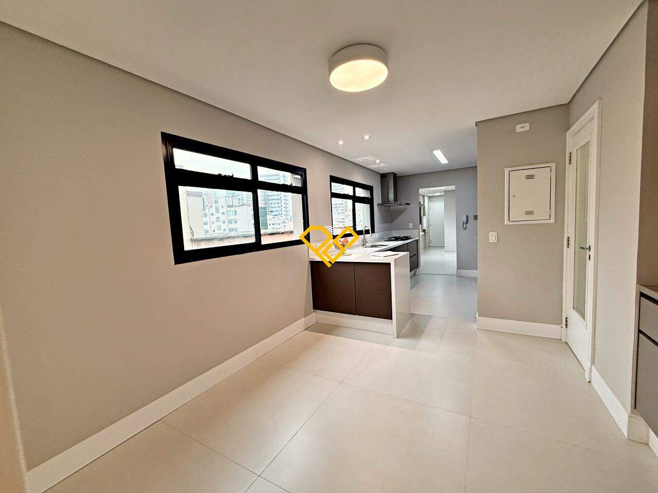 Apartamento à venda no Boqueirão: Copa