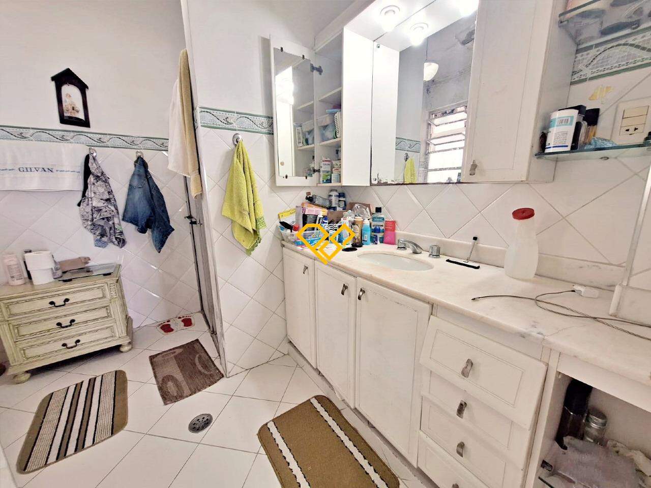 Apartamento à venda no Gonzaga: Wc social