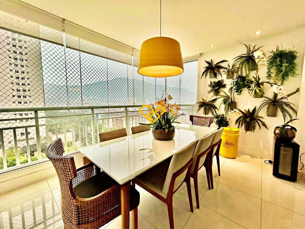 Apartamento à venda no Marapé: Varanda com churrasqueira