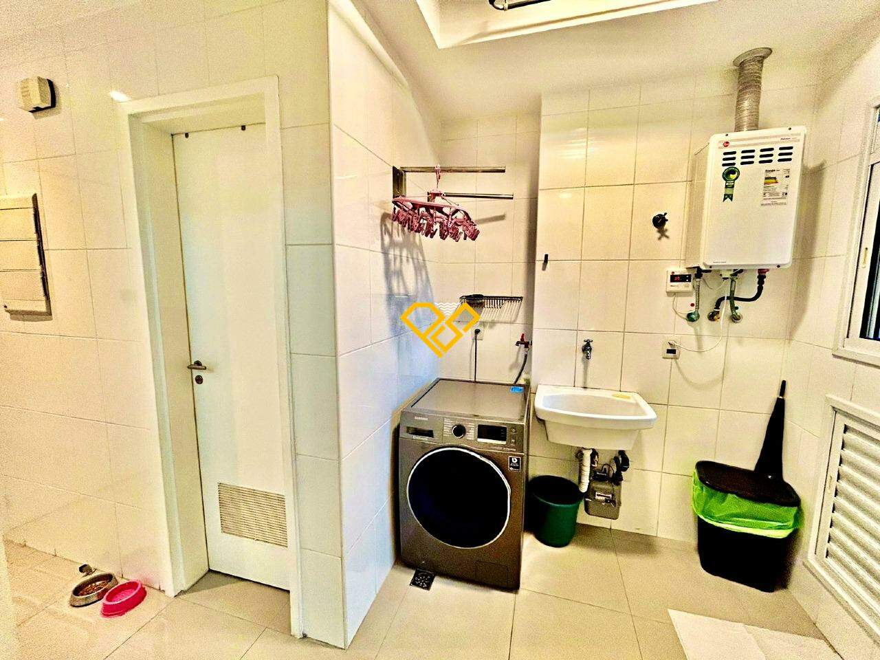 Apartamento à venda no Marapé: Área de serviço