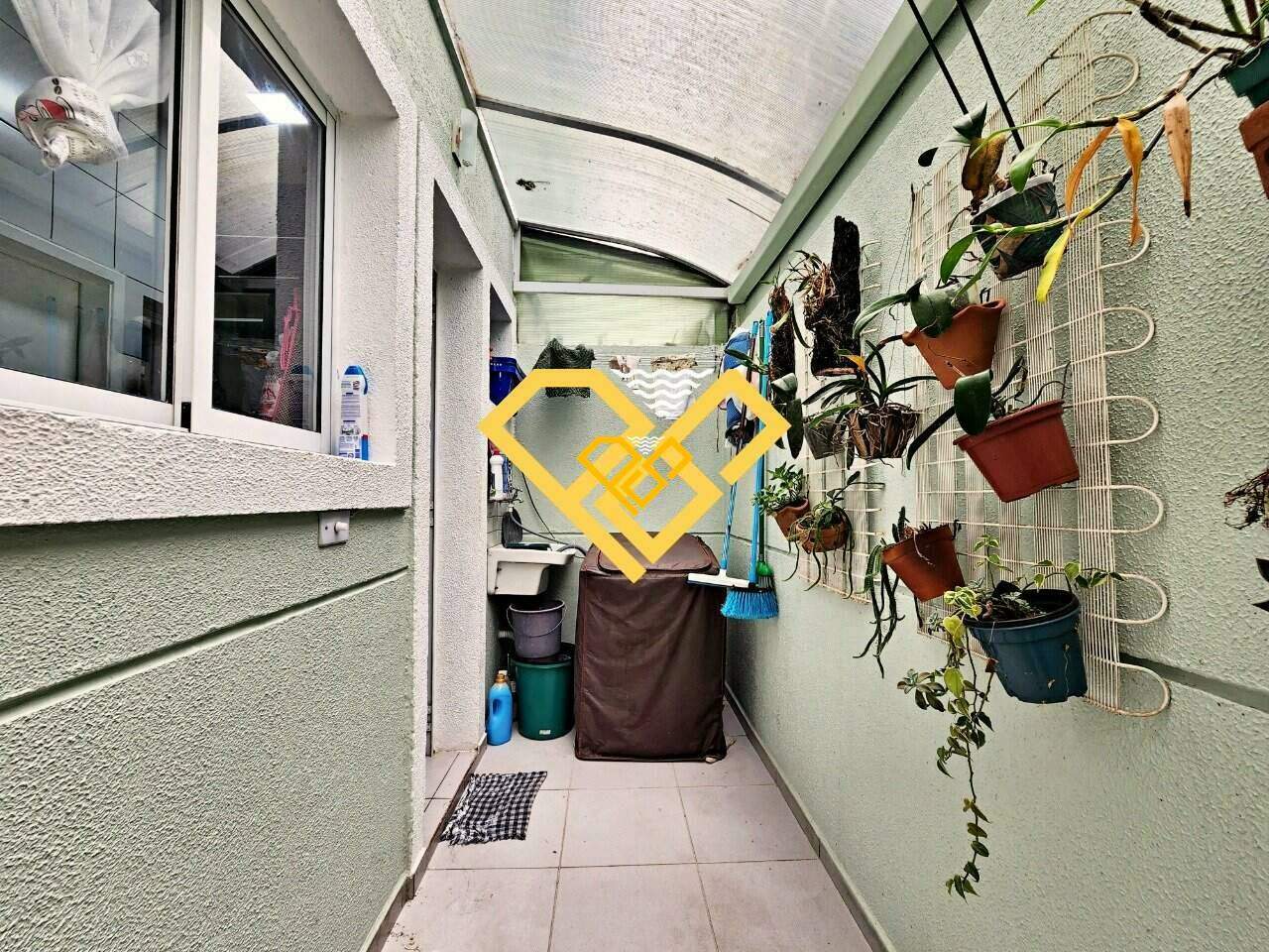 Sobrado à venda no Campo Grande: Área de serviço