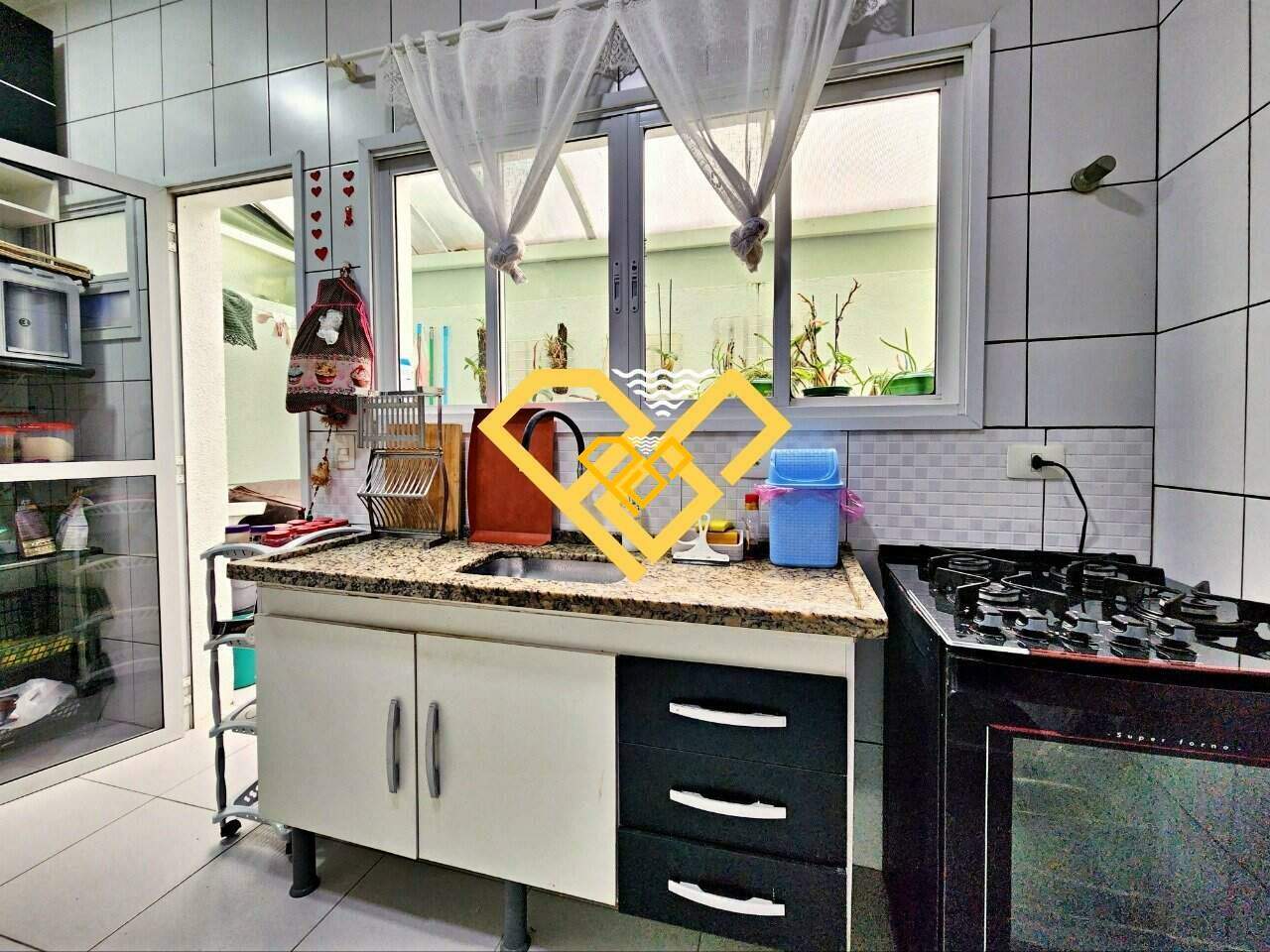 Sobrado à venda no Campo Grande: Cozinha