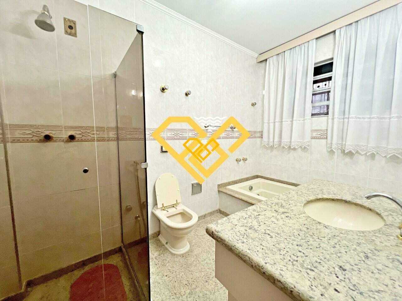 Apartamento à venda no Gonzaga: 