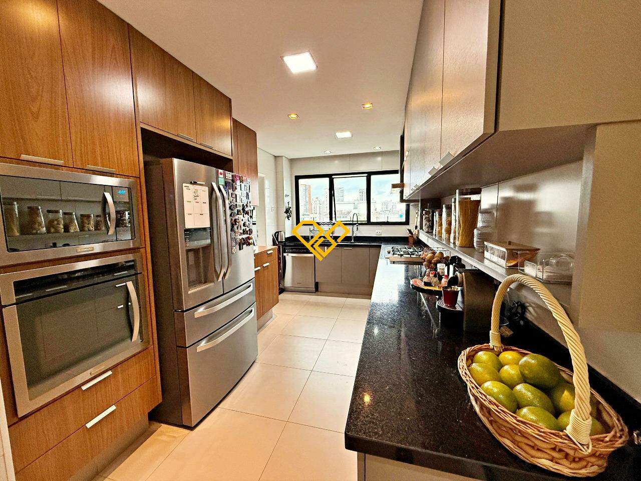 Apartamento à venda no Ponta da Praia: Cozinha