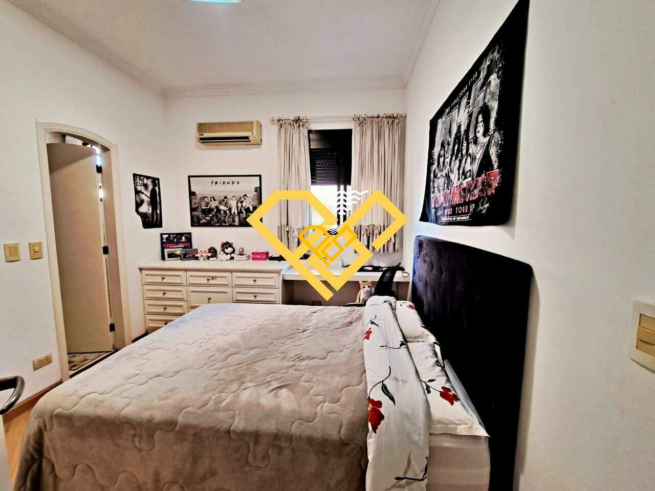 Apartamento à venda no Boqueirão: Dormitório 1 - suíte