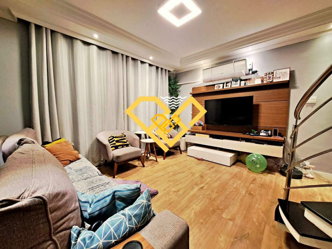 Cobertura à venda no Campo Grande: Sala