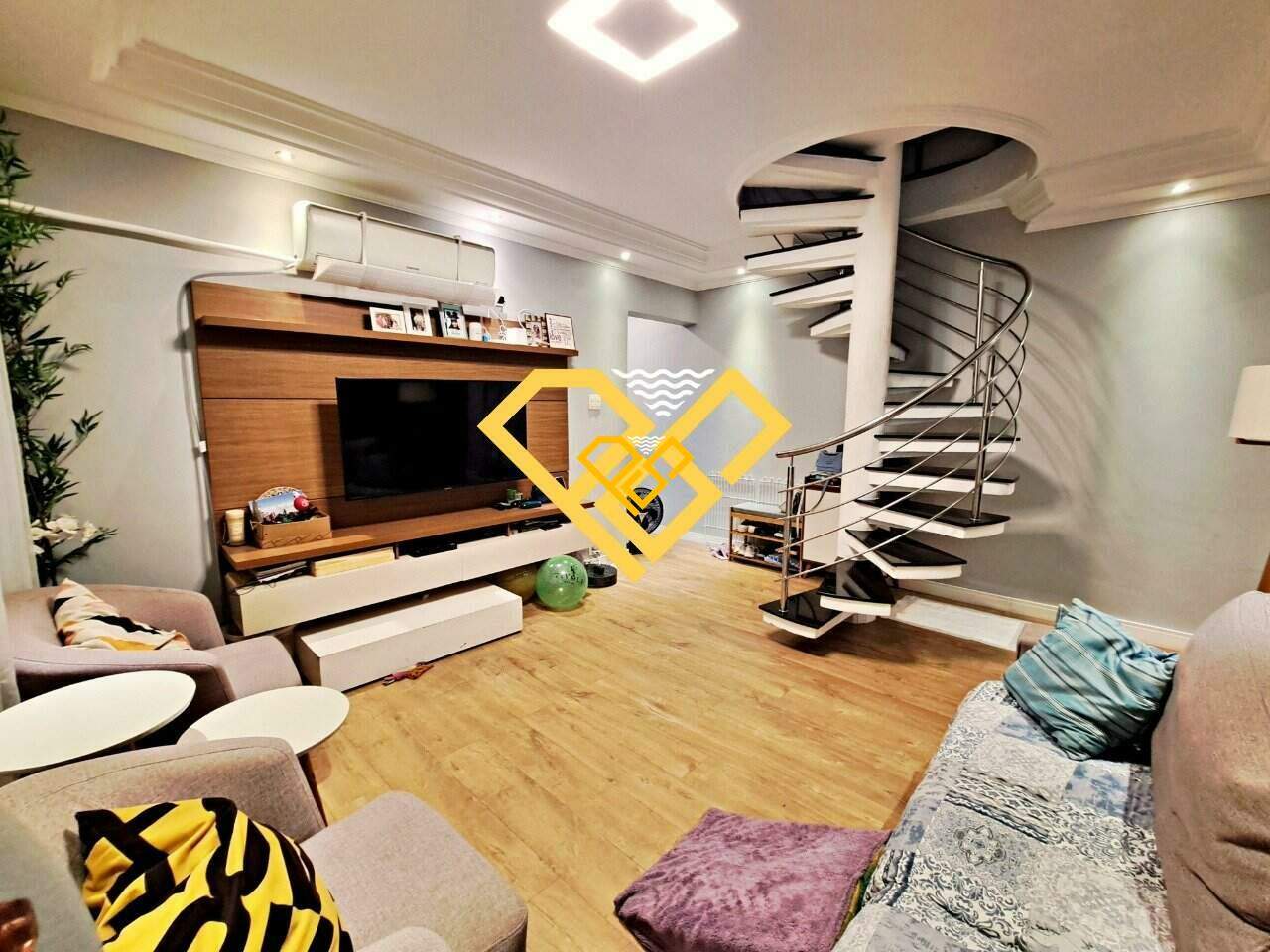 Cobertura à venda no Campo Grande: Sala