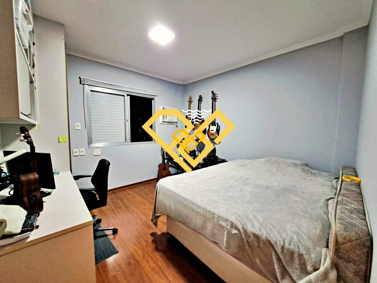 Cobertura à venda no Campo Grande: Dormitório 1