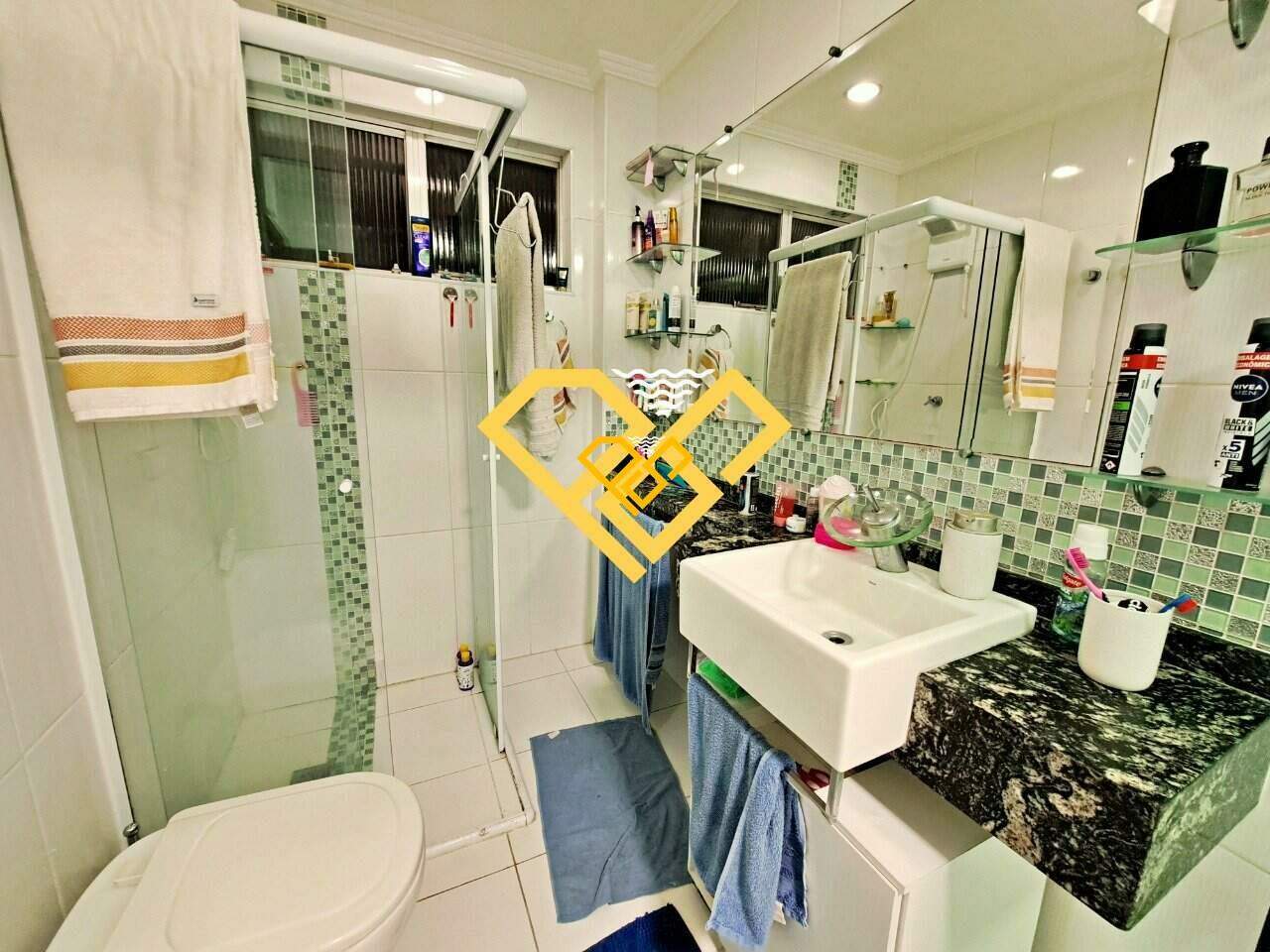 Cobertura à venda no Campo Grande: WC suíte 3