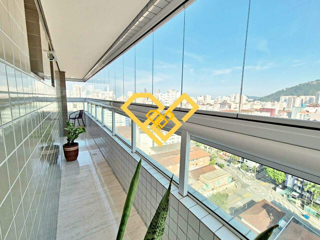 Apartamento à venda no Campo Grande: Varanda do dormitório 1