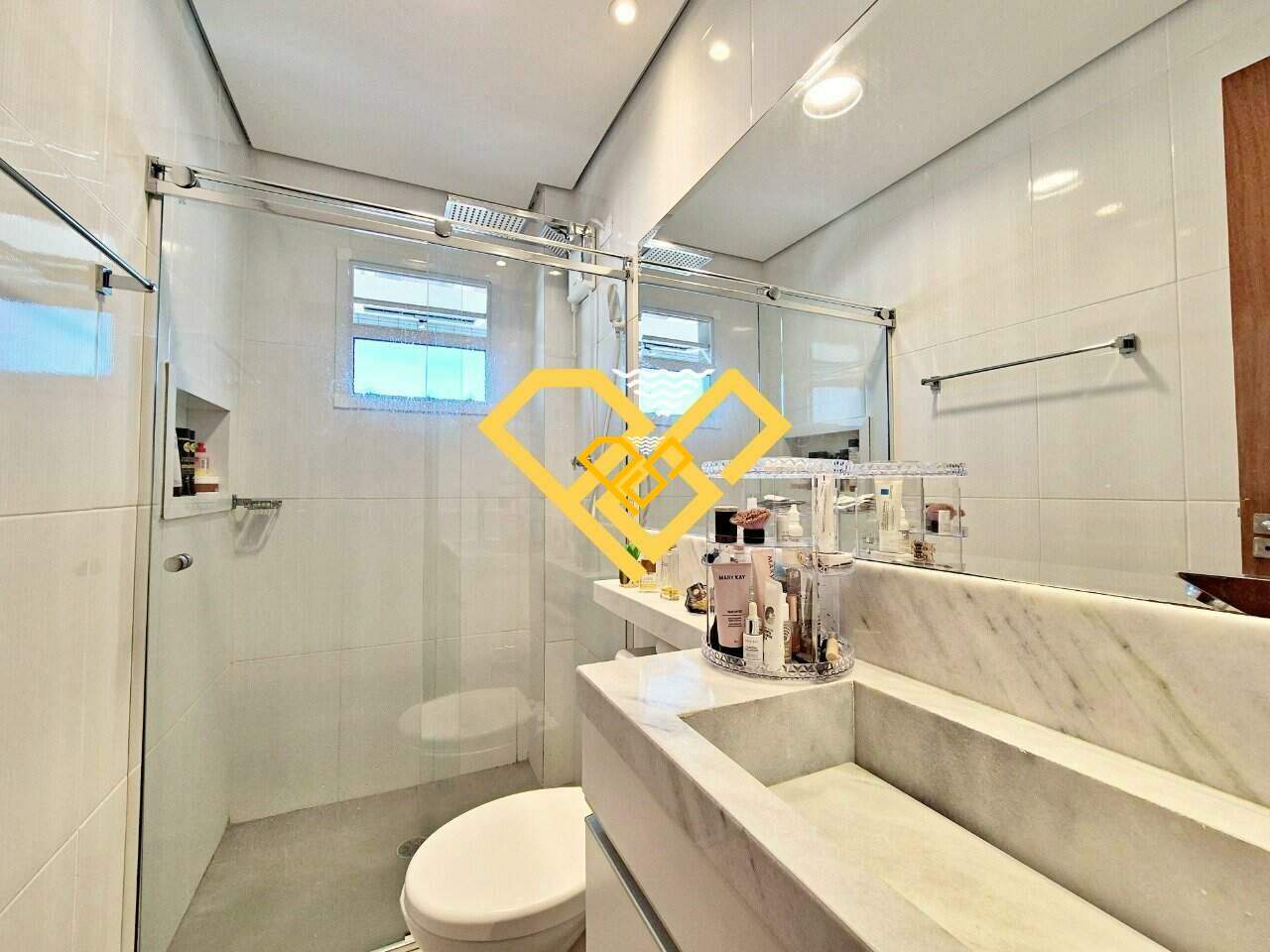 Apartamento à venda no Campo Grande: WC suíte