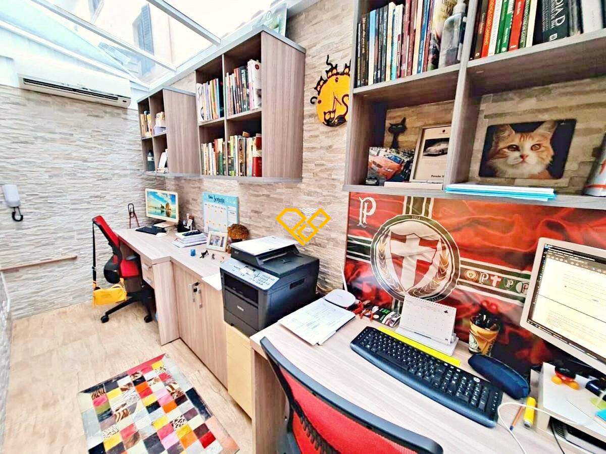 Casa à venda no Gonzaga: Home office