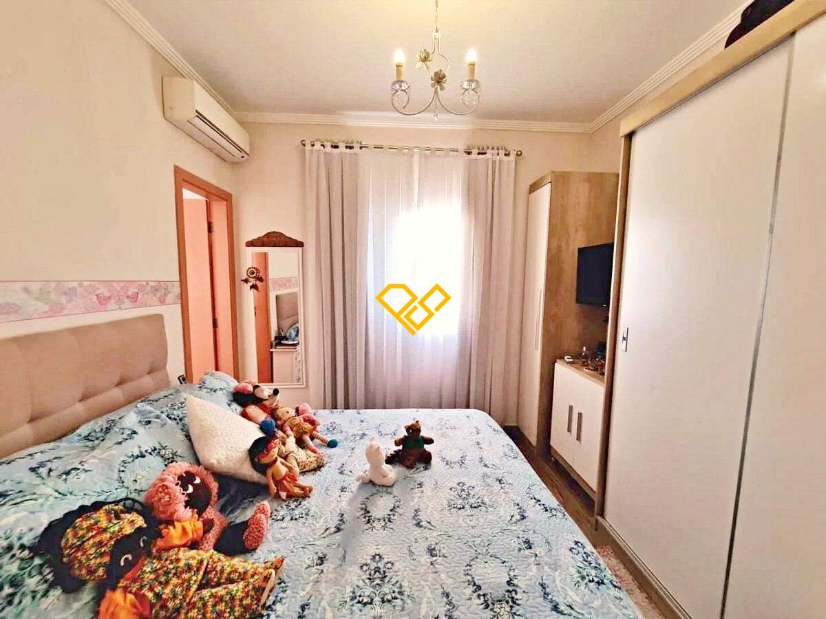 Casa à venda no Gonzaga: Suíte 1