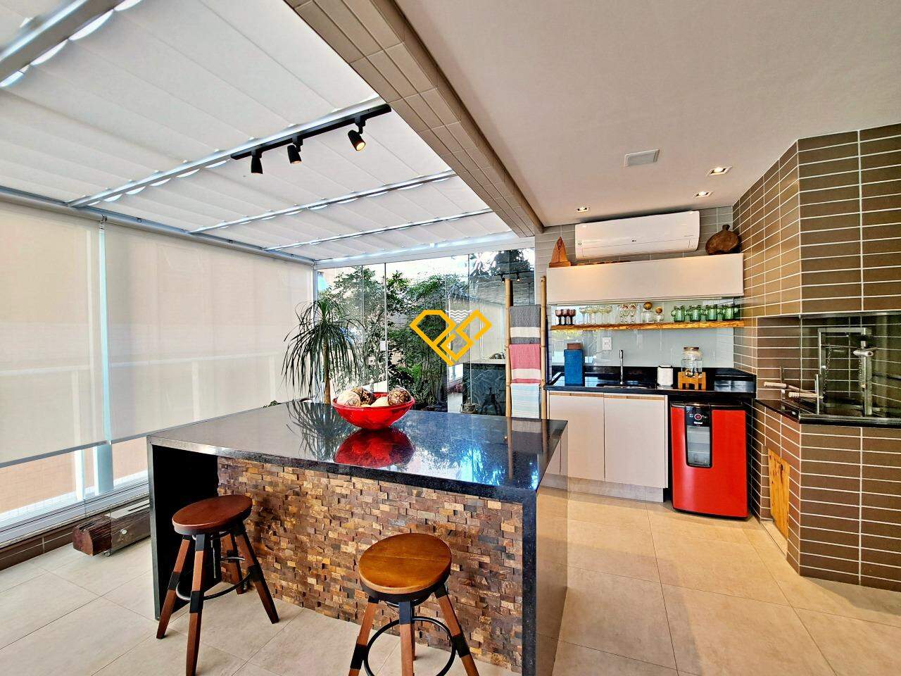 Garden à venda no Embaré: Espaço garden com churrasqueira