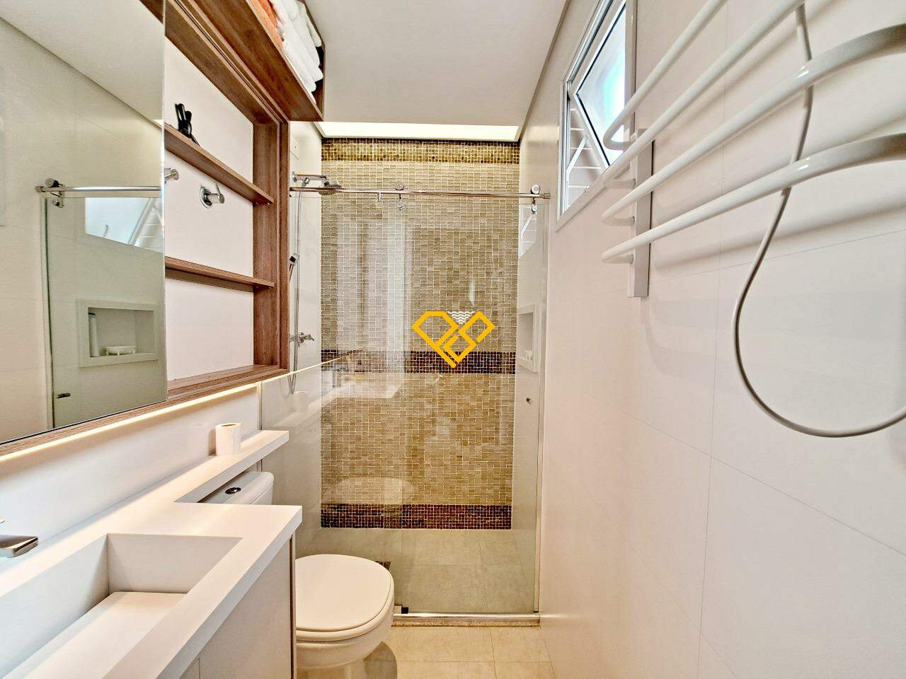 Garden à venda no Embaré: Wc suíte 1