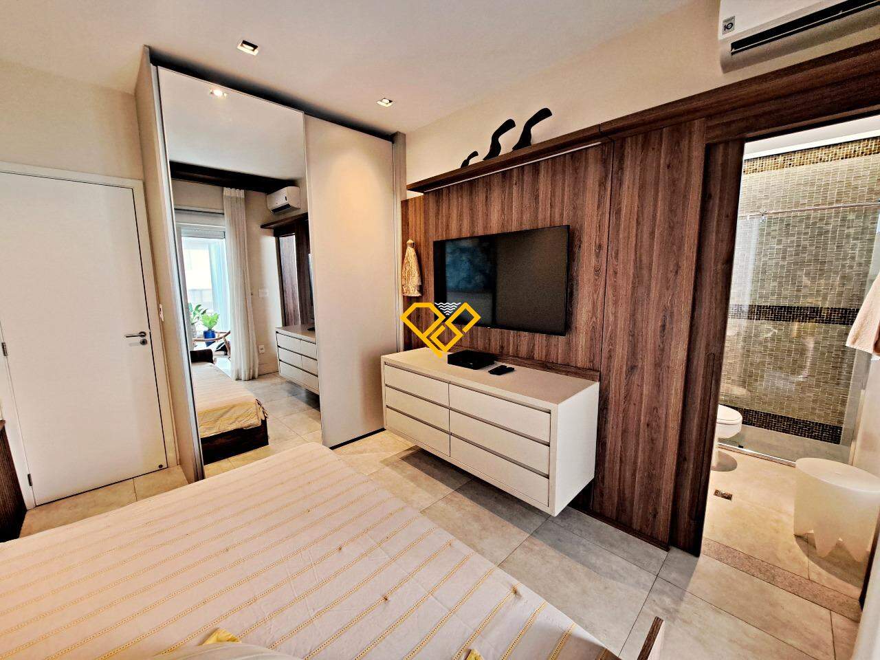 Garden à venda no Embaré: Suíte 2 - master