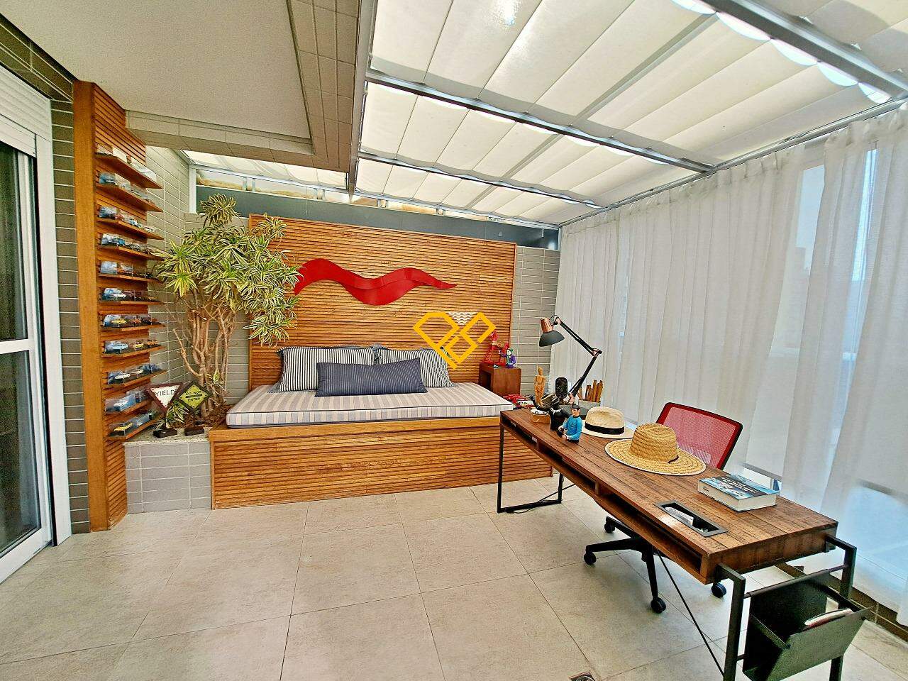 Garden à venda no Embaré: Varanda suíte 2 - master