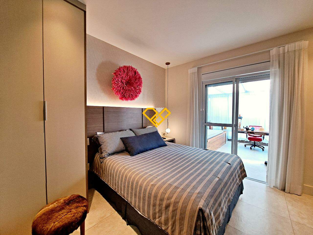 Garden à venda no Embaré: Suíte 2 - master