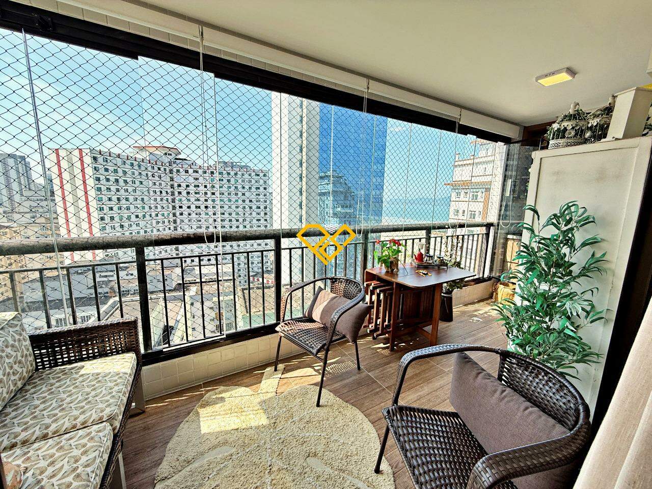 Apartamento à venda no José Menino: Varanda