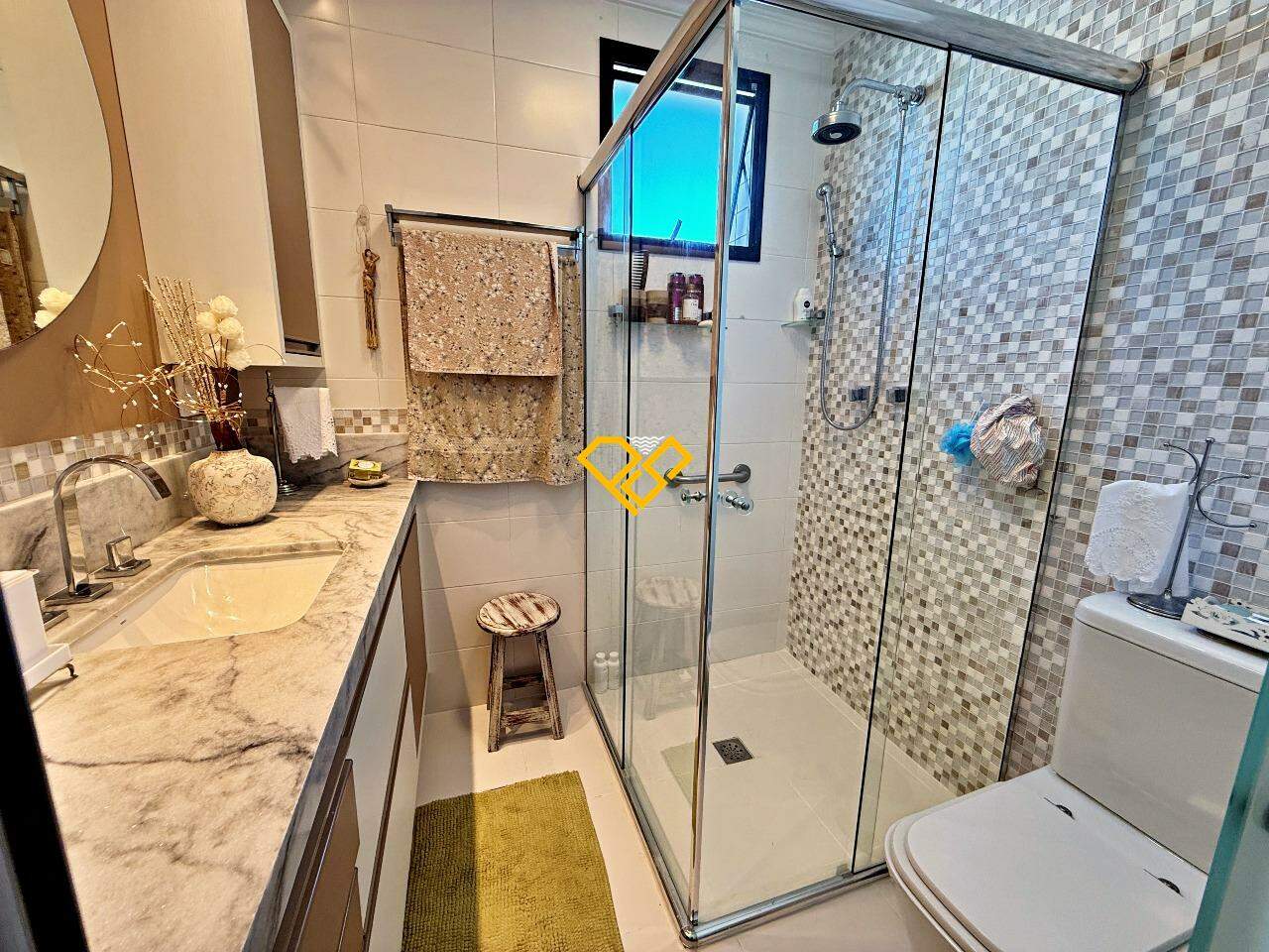 Apartamento à venda no José Menino: Wc suíte