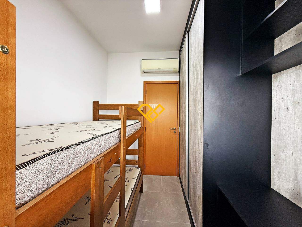 Apartamento à venda no Gonzaga: dormitório 2