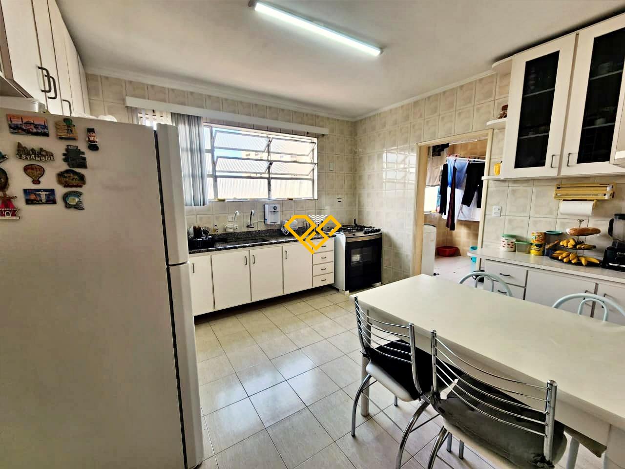 Apartamento à venda no Embaré: Cozinha