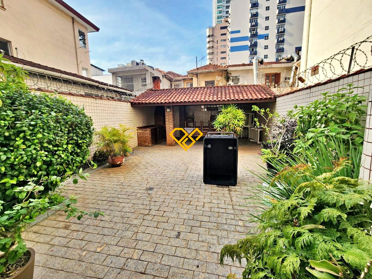 Apartamento à venda no Embaré: Lazer - churrasqueira