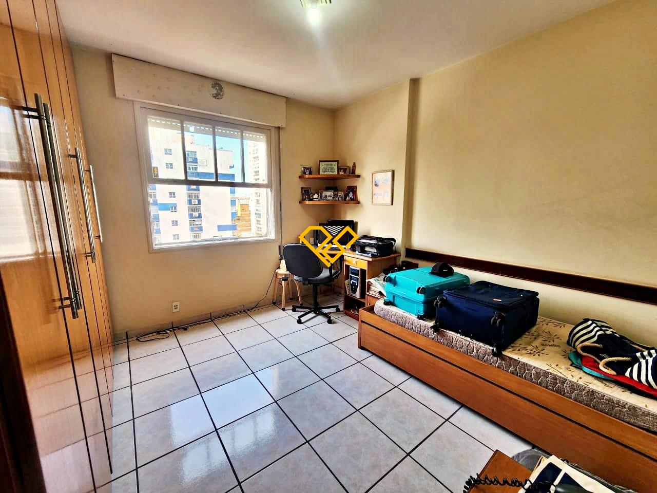 Apartamento à venda no Embaré: Dormitório 3
