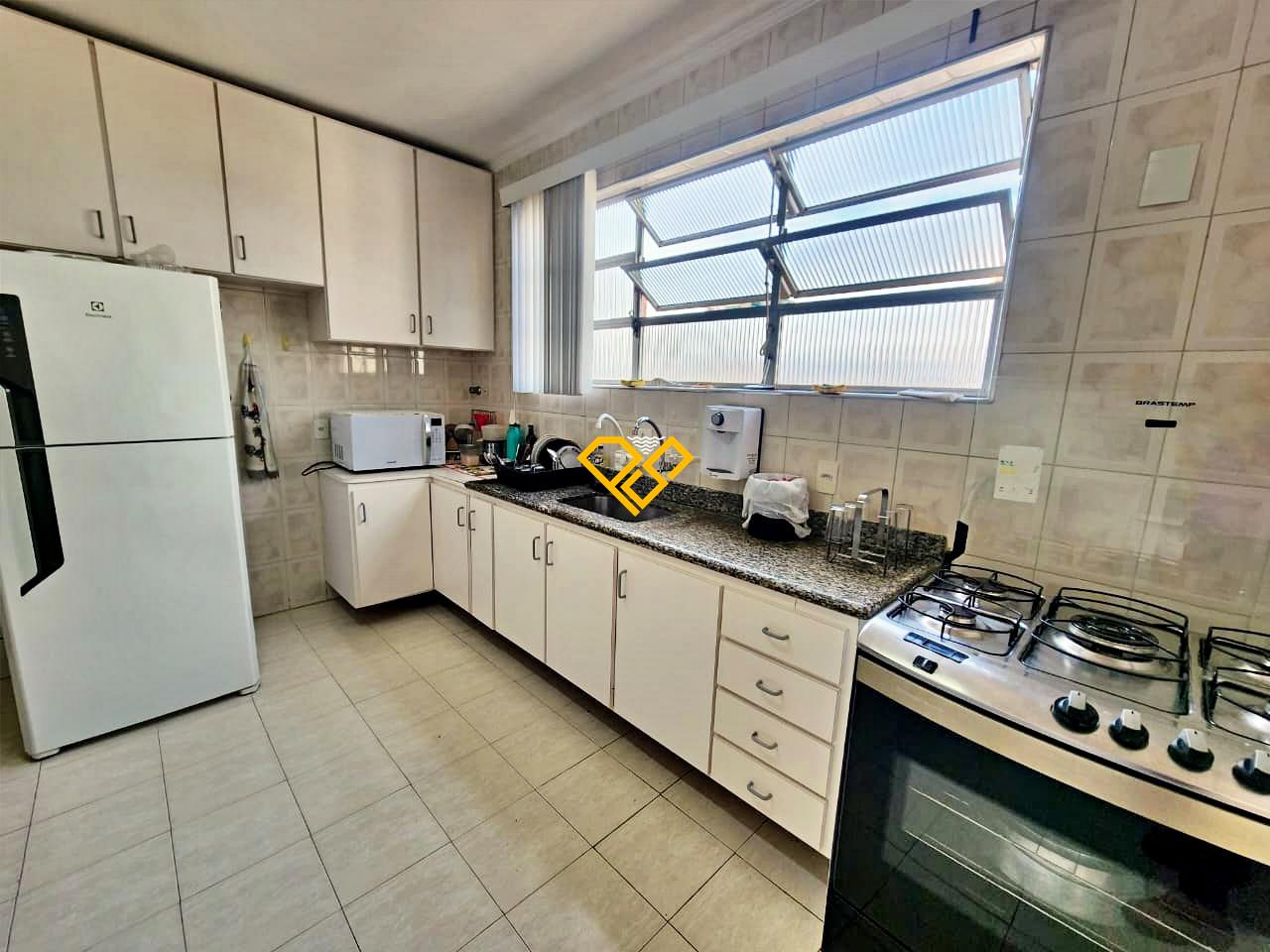 Apartamento à venda no Embaré: Cozinha