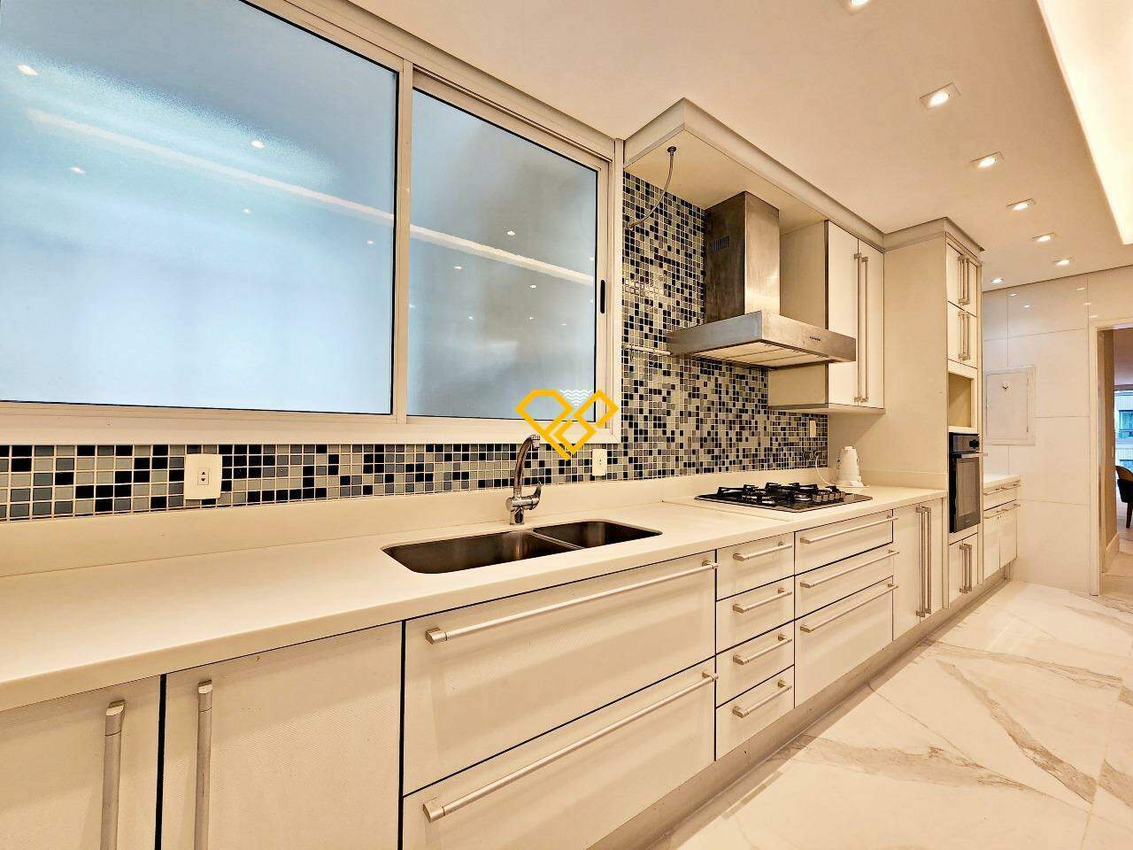 Apartamento à venda no Pompéia: Cozinha
