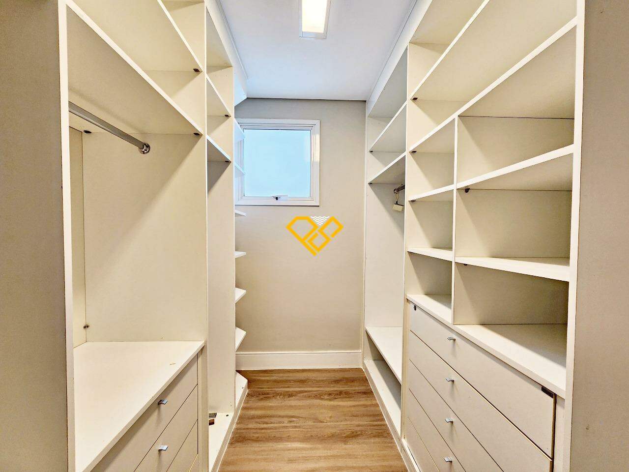 Apartamento à venda no Pompéia: Dormitório 3 - suíte - closet