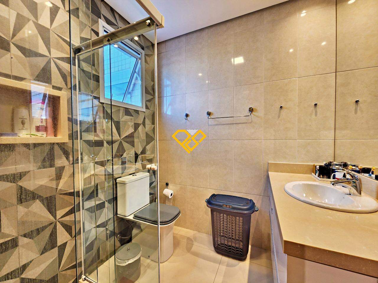 Garden à venda no Embaré: Wc suíte 1