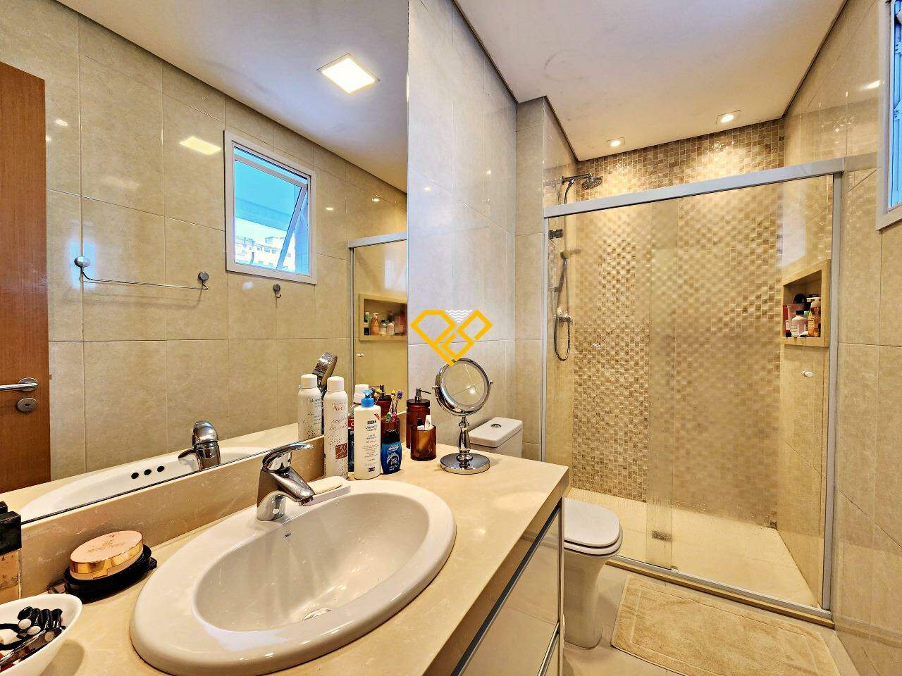 Garden à venda no Embaré: Wc suíte 3