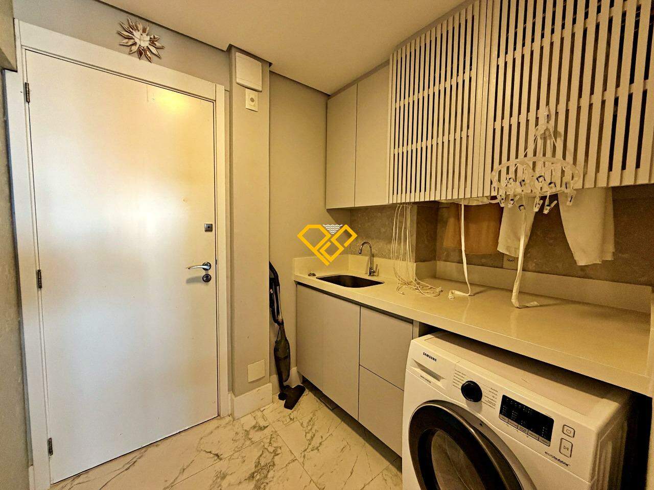 Apartamento à venda no Boqueirão: Área de serviço