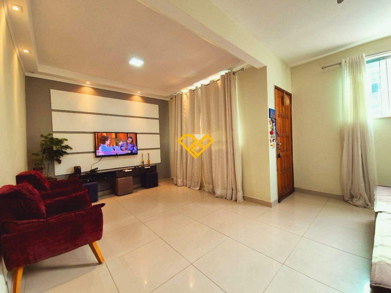 Sobrado à venda no Estuário: 