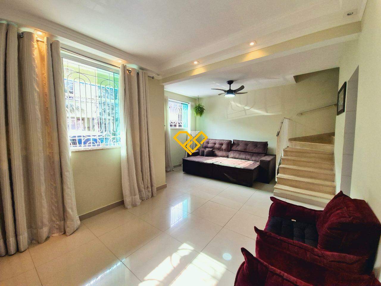 Sobrado à venda no Estuário: 